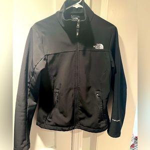 The North Face, Woman’s Black APEX jacket Size M